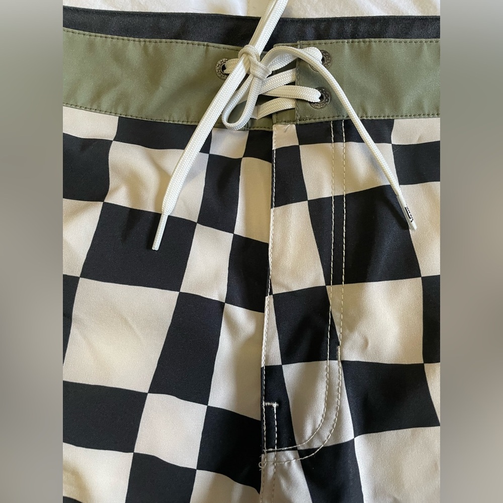 Men's Vans Daily Check Checkerboard Boardshorts - NWT 36 - Picture 4 of 13